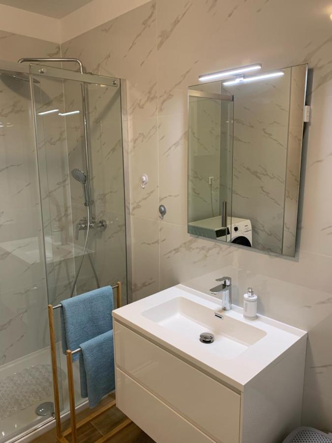 Apartman Natasa Kostrena Eksteriør billede