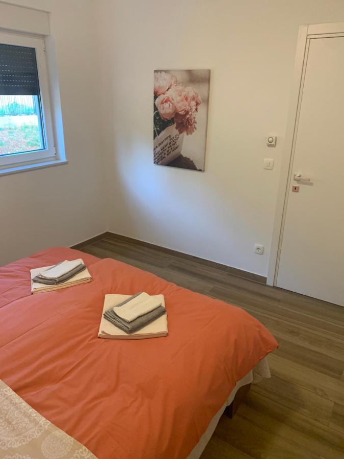 Apartman Natasa Kostrena Eksteriør billede