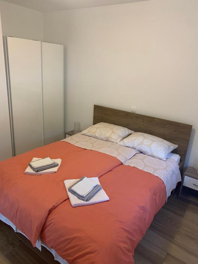 Apartman Natasa Kostrena Eksteriør billede