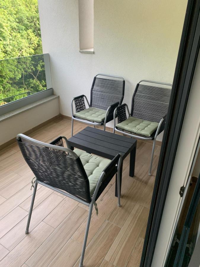Apartman Natasa Kostrena Eksteriør billede